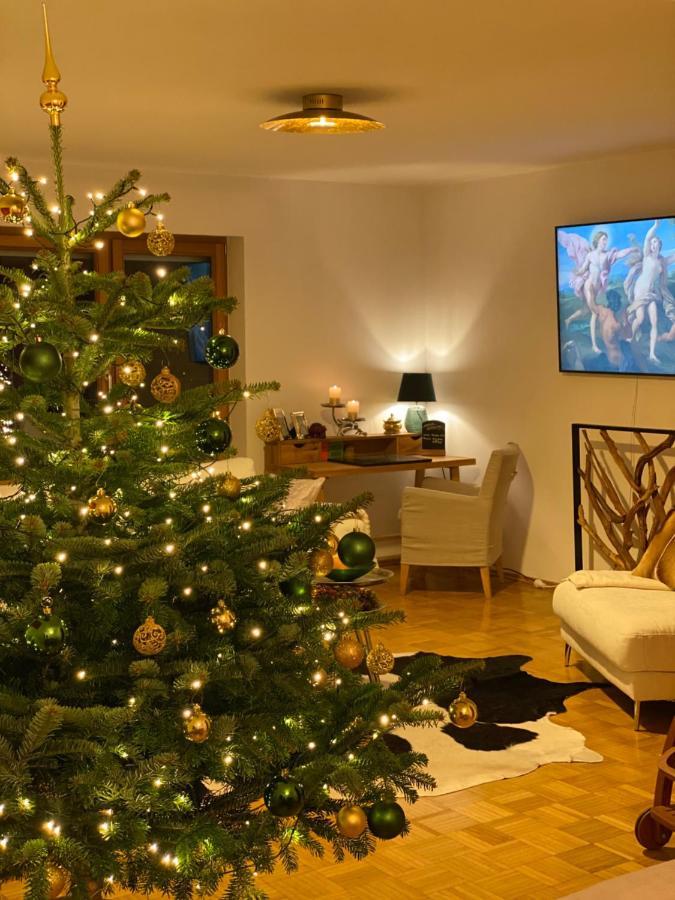 Charmantes Garten-Apartment: Erholung Im Chiemgau Unterwössen المظهر الخارجي الصورة